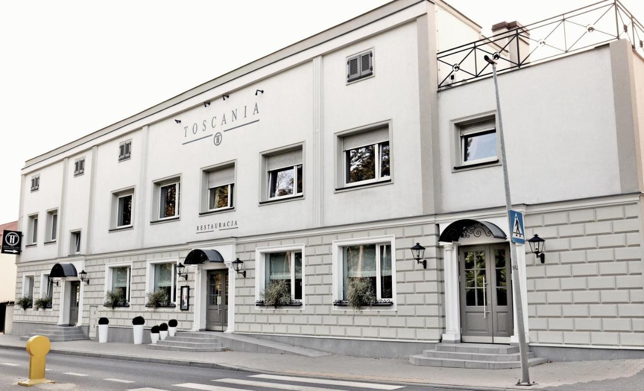 Hotel Toscania Wloszakowice Exterior photo